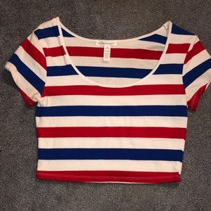 crop top T-shirt